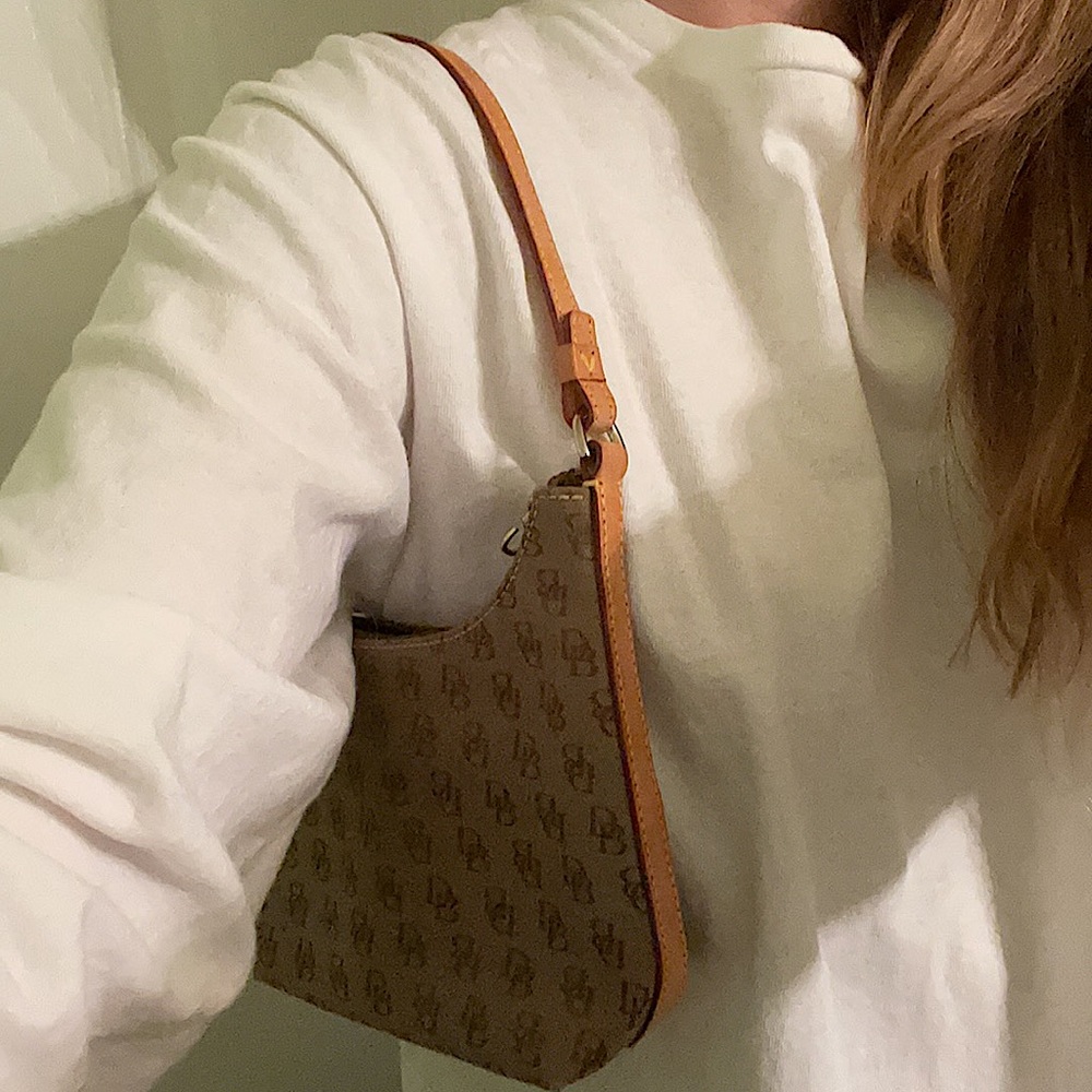 Vintage Dooney and Bourke Shoulder bag